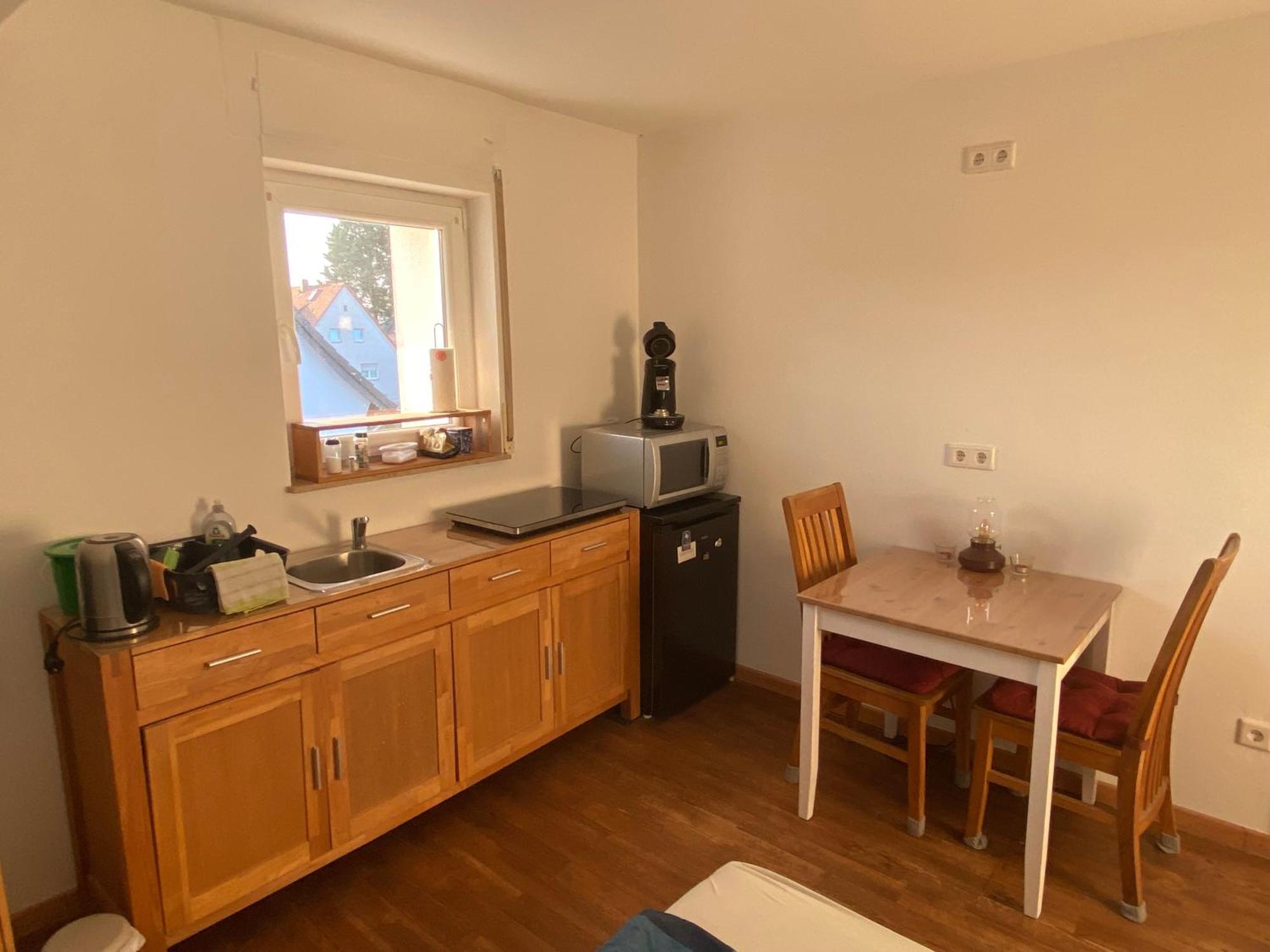Westpark Appartment - 15Min Zum Zentrum Nuremberg Bagian luar foto